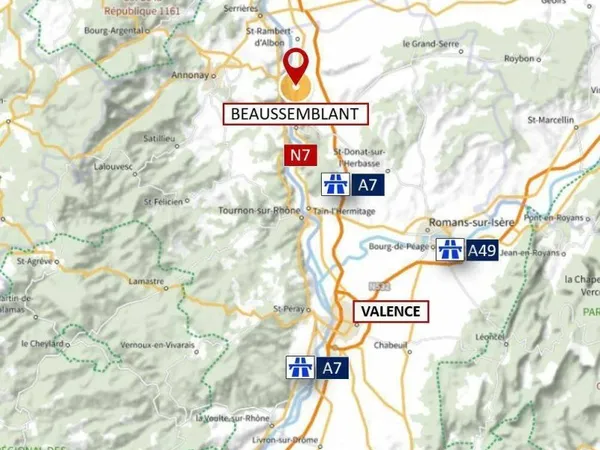 Entrepôt 13415 m²