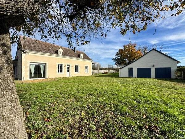 Maison en pierre rénovée - Classe C - Vie de plain-pied - EXCLUSIVITÉ - Sarcé (72360)