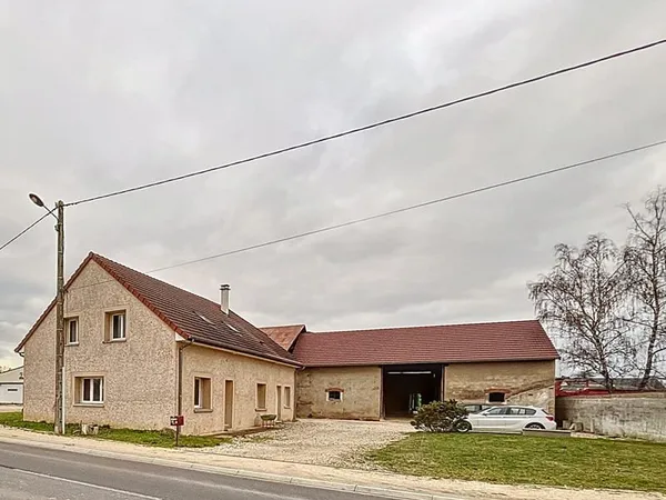 Maison 8 pièces 205 m²