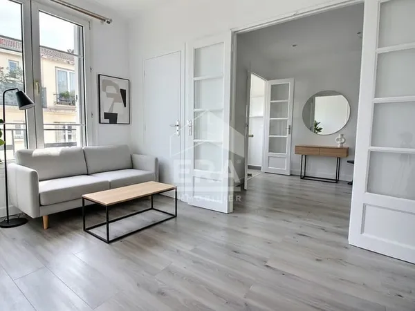 Appartement Saint Ouen Sur Seine au pied du métro
