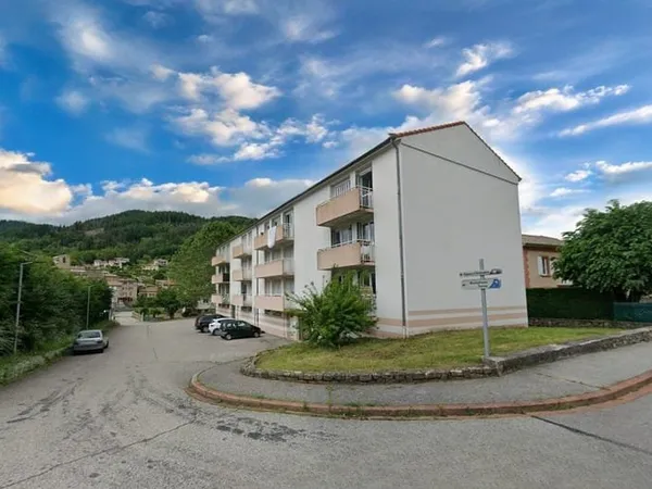 Appartement Mariac 4 pièce(s) 76 m2