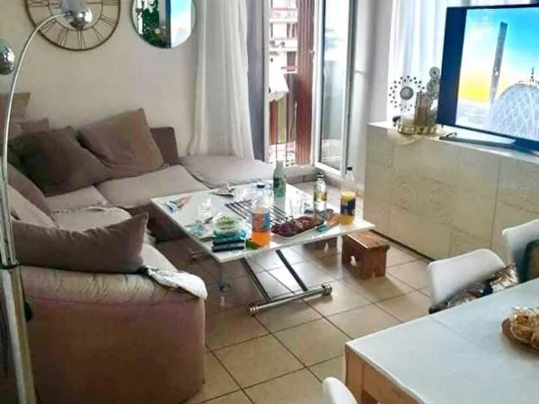 Appartement T4 - 4ème étage avec ascenseur