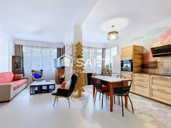 Appartement dans une belle copropriété au calme et proche du centre ville de Nice