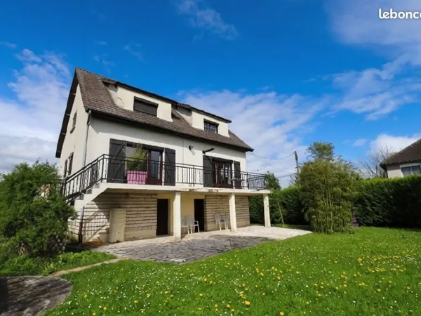 Maison 7 pièces 175 m²