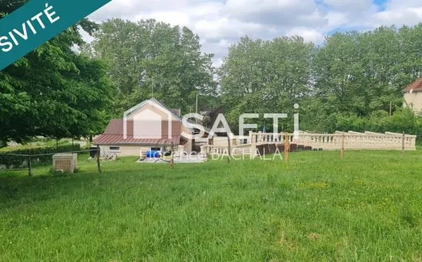 CHARMANTE MAISON TRADITIONNELLE RENOVEE DANS UN SECTEUR TRANQUILLE