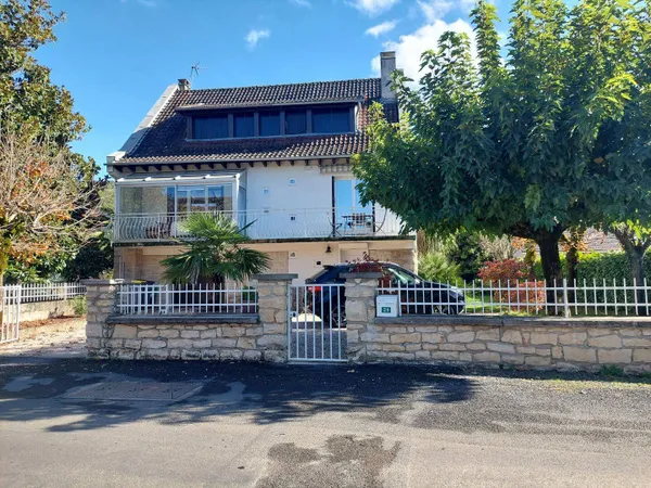 Maison 6 pièces 146 m²