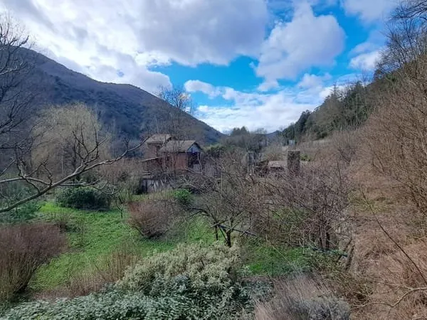 Maison en bord de Rivière