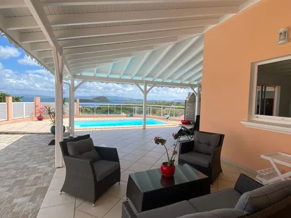 Maison 4 pièces 165 m²