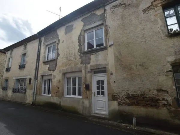 HAUTE VIENNE - Proche BESSINES SUR GARTEMPES - Maison De Village - 6 Chambres
