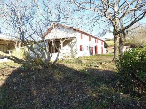 Ferme 4 pièces 331 m²