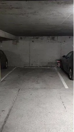 Parking 10 m²