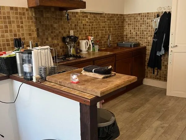 Appartement 100m2 T3 Bis avec balcon situé dans le centre-ville de LECTOURE