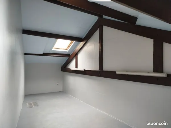 Local d’activité et entrepôt Location Argenteuil 3p 70m² 1370€