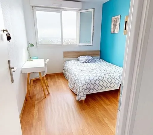 ⭐ DERNIÈRE PLACE EN COLOCATION - Appartement 84 m² - 450 CC