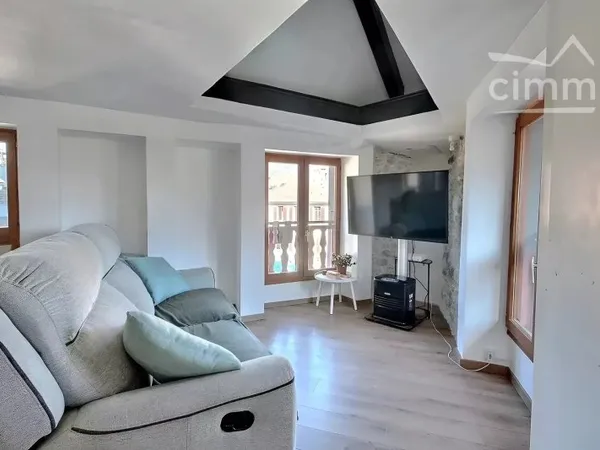 APPARTEMENT TYPE T2 EN DUPLEX - VALGELON-LA-ROCHETTE