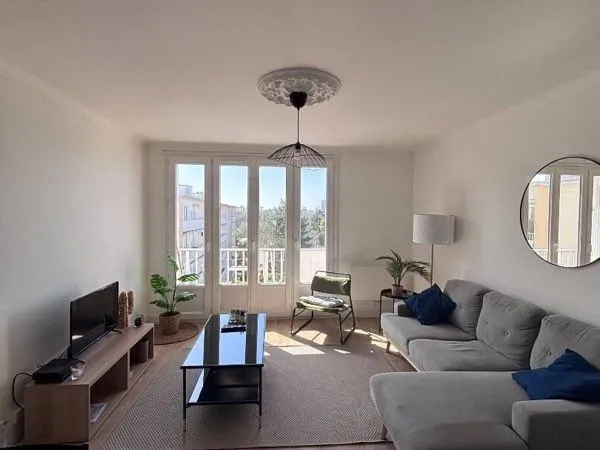 3 chambres 78 m2 refait à neuf