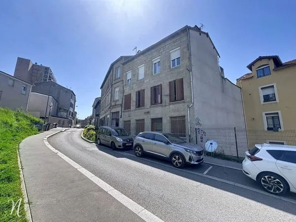 Appartement 4 pièces 91 m²