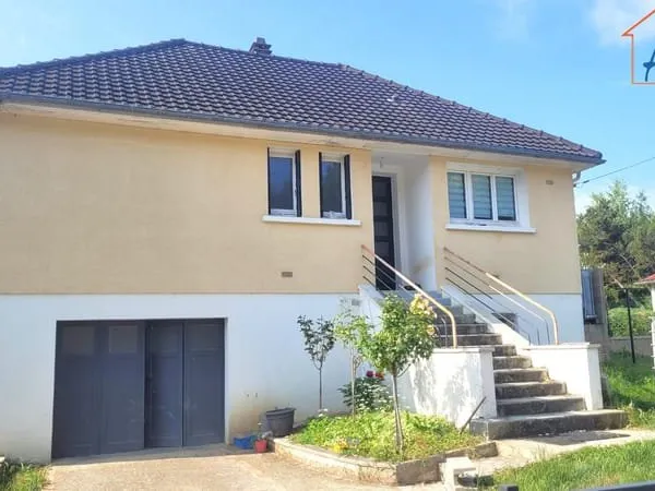 Commune de Vaux maison à moins de 10 minutes d'Auxerre, pavillon avec sous-sol total dans un environ