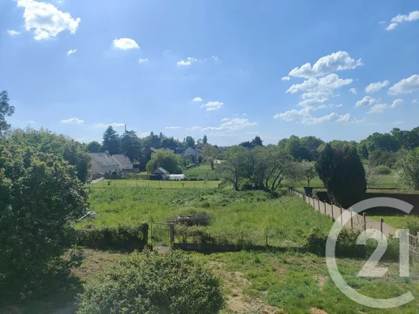 Terrain 701 m²