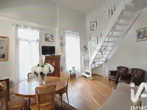 Appartement 3 pièces 102 m²