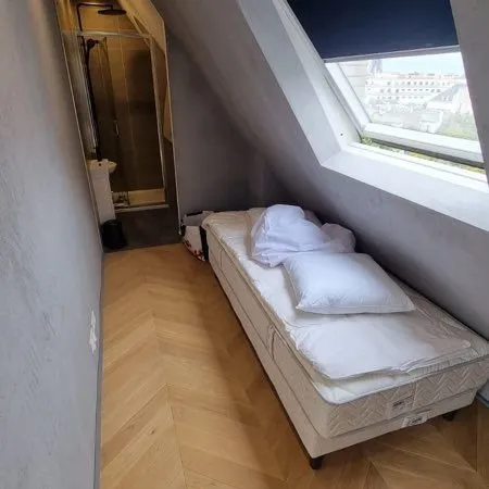 Vente Chambre de service Paris 7