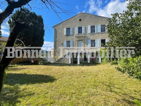 Maison de maitre à restaurer à Vinsobres