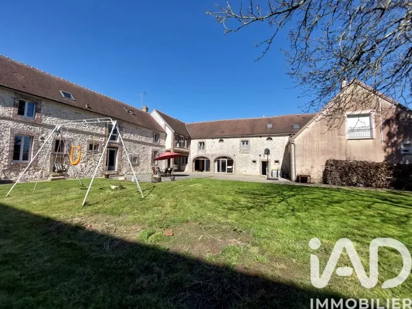 Maison 12 pièces 387 m²