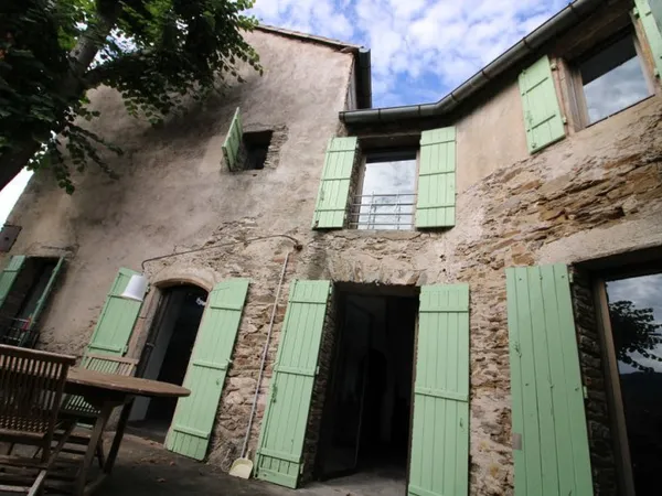 Haut Hérault Maison de village 177m2