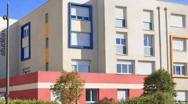 Studio 1 pièce 19 m²