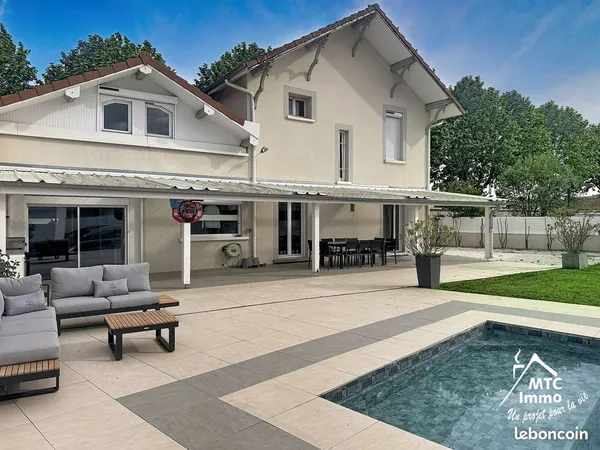 Villa 6 pièces 178 m²