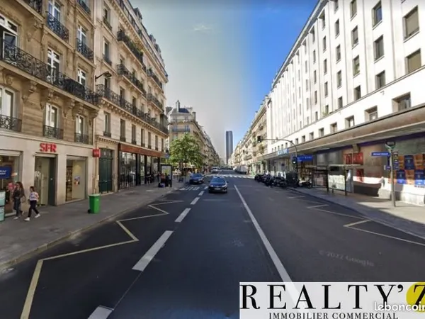 Local commercial 270 m²