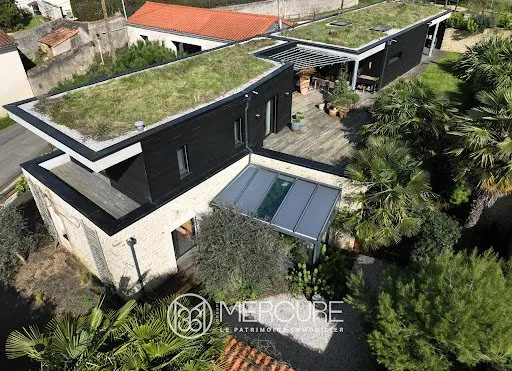 Maison 7 pièces 220 m²
