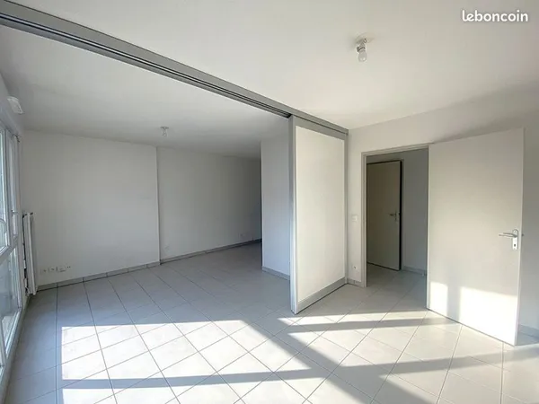 Studio 1 pièce 34 m²
