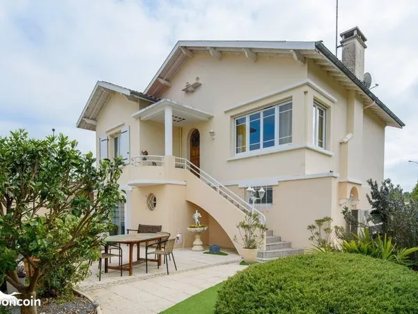 Maison 5 pièces 152 m²