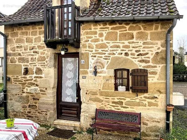 Maison en pierre Cublac