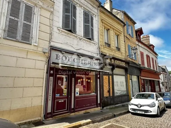 Immeuble à rénover - Joigny