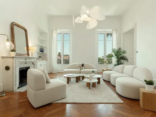 NICE CARABACEL - 6 PIECES DE 192 M² A VENDRE - APPARTEMENT D'EXCEPTION - TRES LUMINEUX - DERNIER ETA