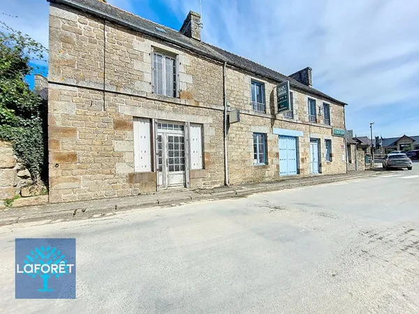 Maison 7 pièces 230 m²