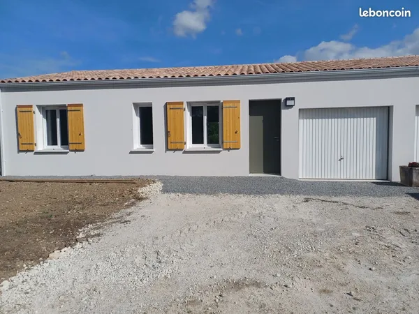 Maison neuve à louer à Tesson
