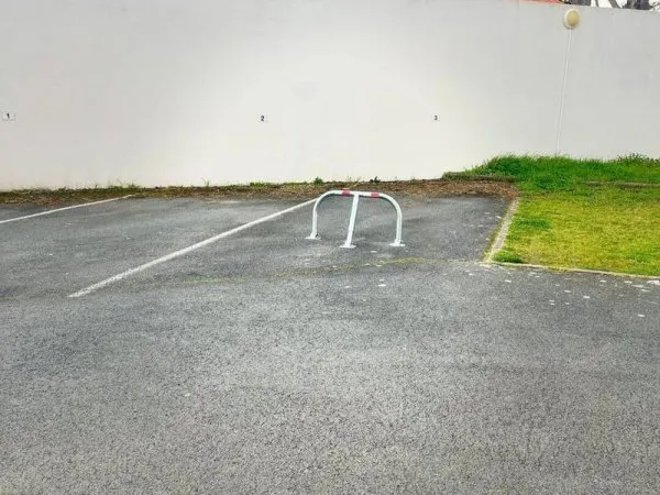 Parking 12 m²