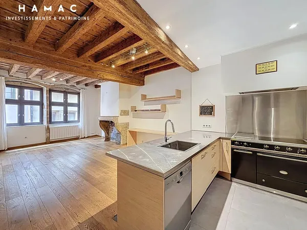 Coeur du Vieux Lyon - Saint-Jean - T3 - 71.04m2 avec balcon