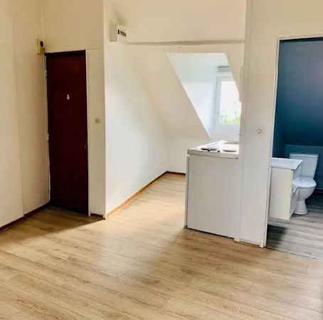 Studio 1 pièce 15 m²