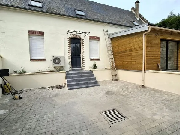 Maison 5 pièces 145 m²