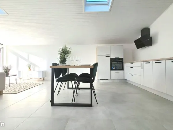 Loft 5 pièces 90 m²