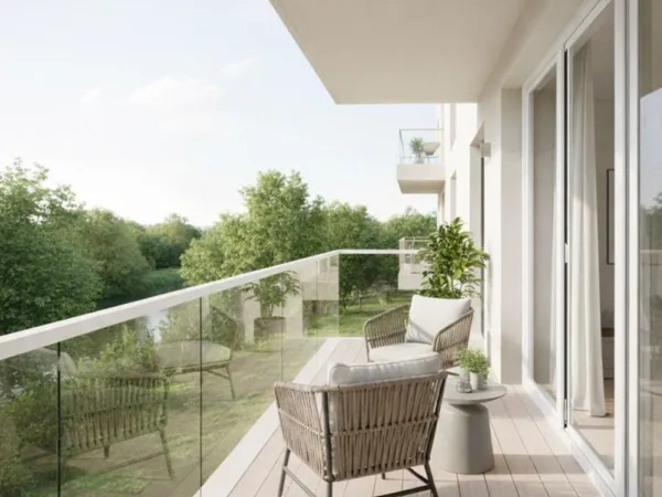 Emplacement recherché à Croix-de-Chavaux : 2 pièces lumineux avec terrasse