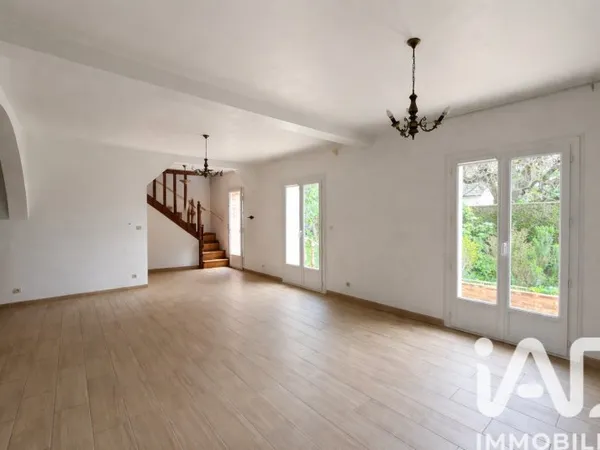 Maison 5 pièces 137 m²