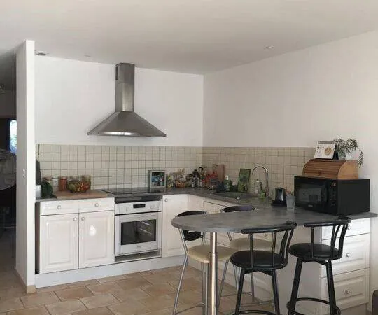 Maison de plain-pied 2 pièces 65 m²