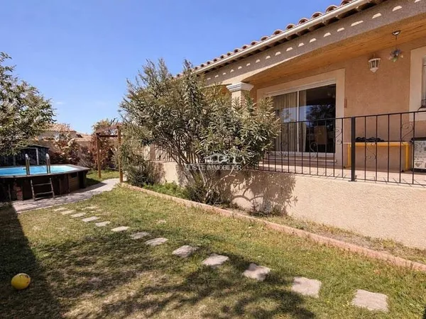Maison de plain-pied 5 pièces 110 m²