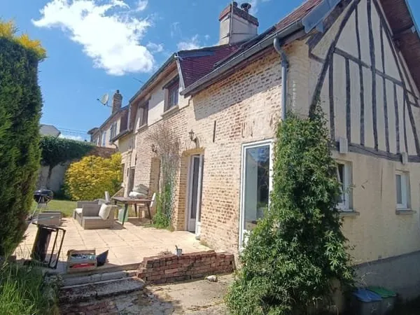 Maison Meru 5 pièce(s) 120 m2