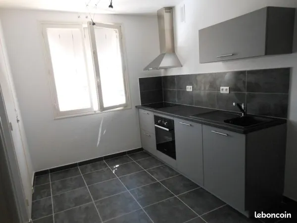 Appartement T2 lumière traversante